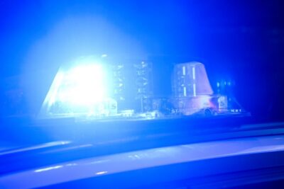 Mann gegen Mann im Gleisbett: S-Bahn-Chaos an der Reeperbahn