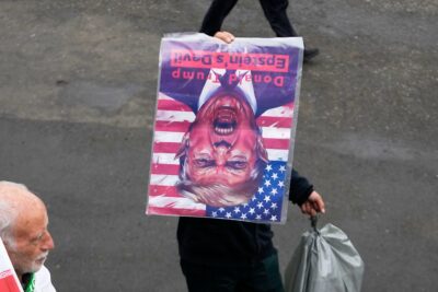 Iran spricht von “Terror”: Schwerer Schaden an Wasser- und Energieinfrastruktur nach mutmaßlichen US- und Israel-Angriffen