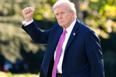 Trump rudert zurück: Angriffsverzicht nach „sehr guten“ Gesprächen – Ölpreis im freien Fall