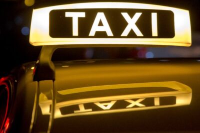 Odyssee auf Rädern: Taxifahrer stellt Spritprellerei-Flüchtling nach 180-Kilometer-Irrfahrt